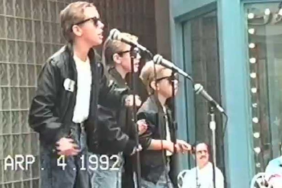 The Hanson Brothers Used To Have Dance Moves