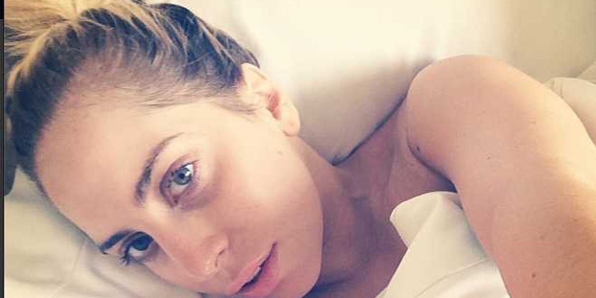 Lady Gaga Looks Gorgeous In New Makeup-Free Selfie As She 
