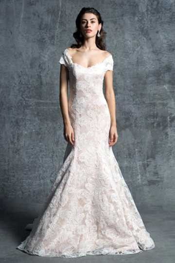 Knock Off Of Amal Alamuddin S Wedding Dress Lands Saturday Popdust