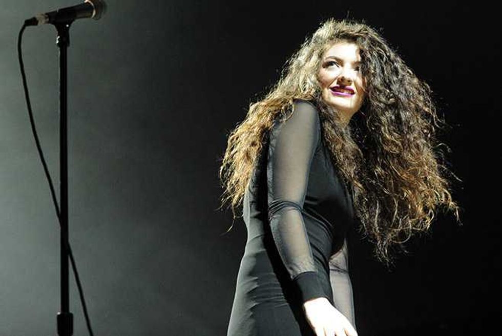 Lorde On Royals Racism Claims, ‘I Didn’t Know Then What I Know Now' So 'Not Too Hard On Myself'