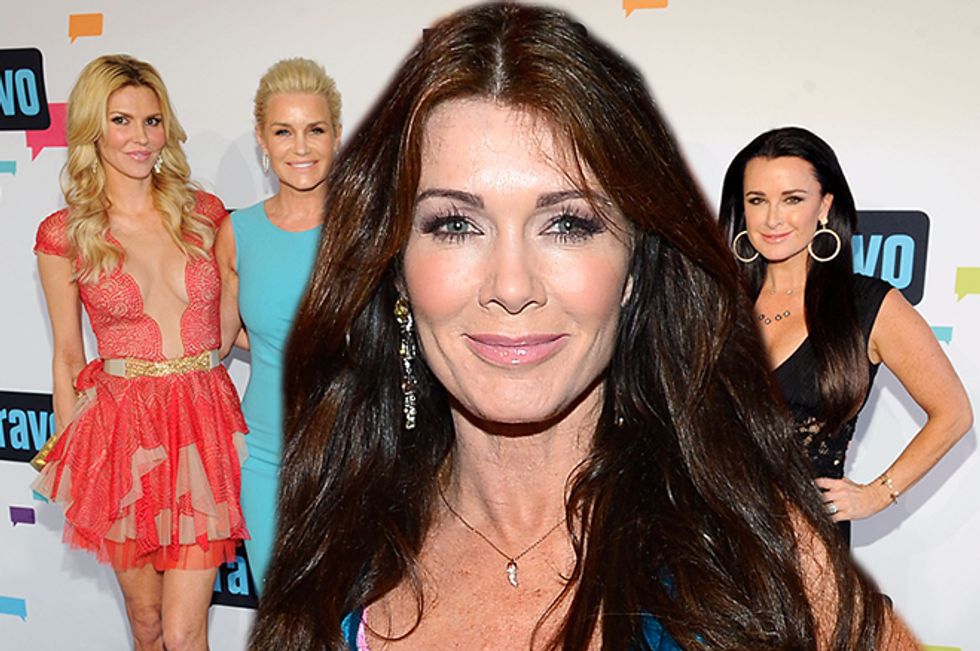 Real Housewives Of Beverly Hills—Shopping, Feuds, Lisa Gets Vander-Dumped