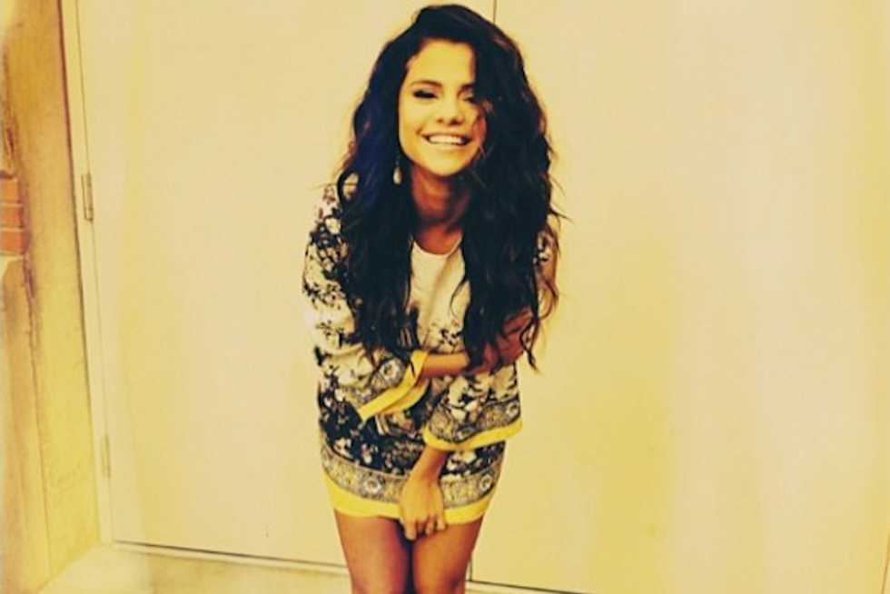 Selena Gomez Now Follows One Instagram Account - Popdust