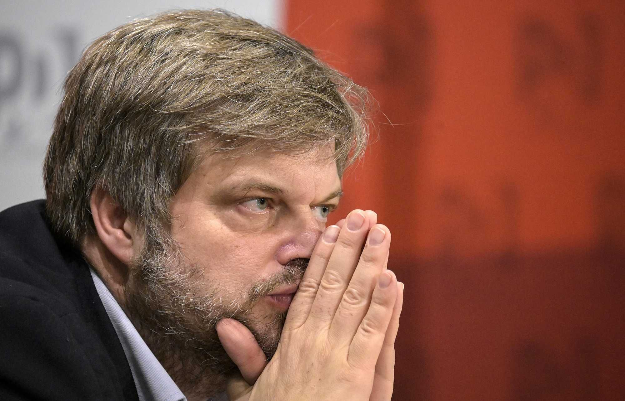 Vescovi e sinistra vogliono i migranti ma non a casa loro