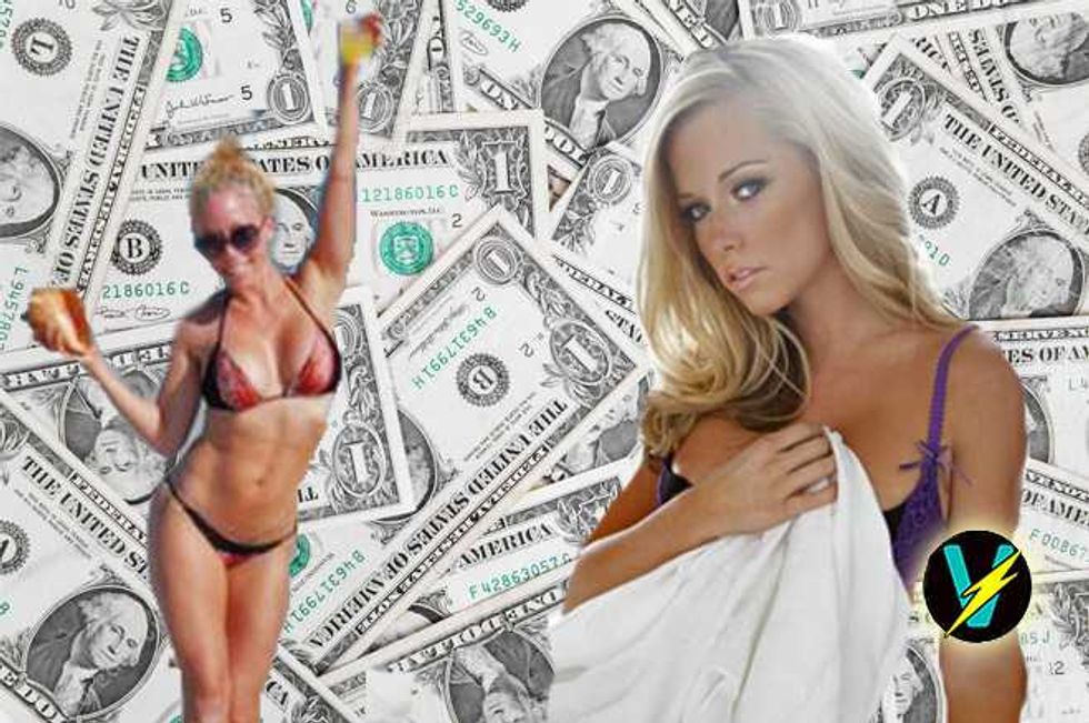 Kendra Wilkinson Made HOW MUCH In Just 6 Months of Stripping???
