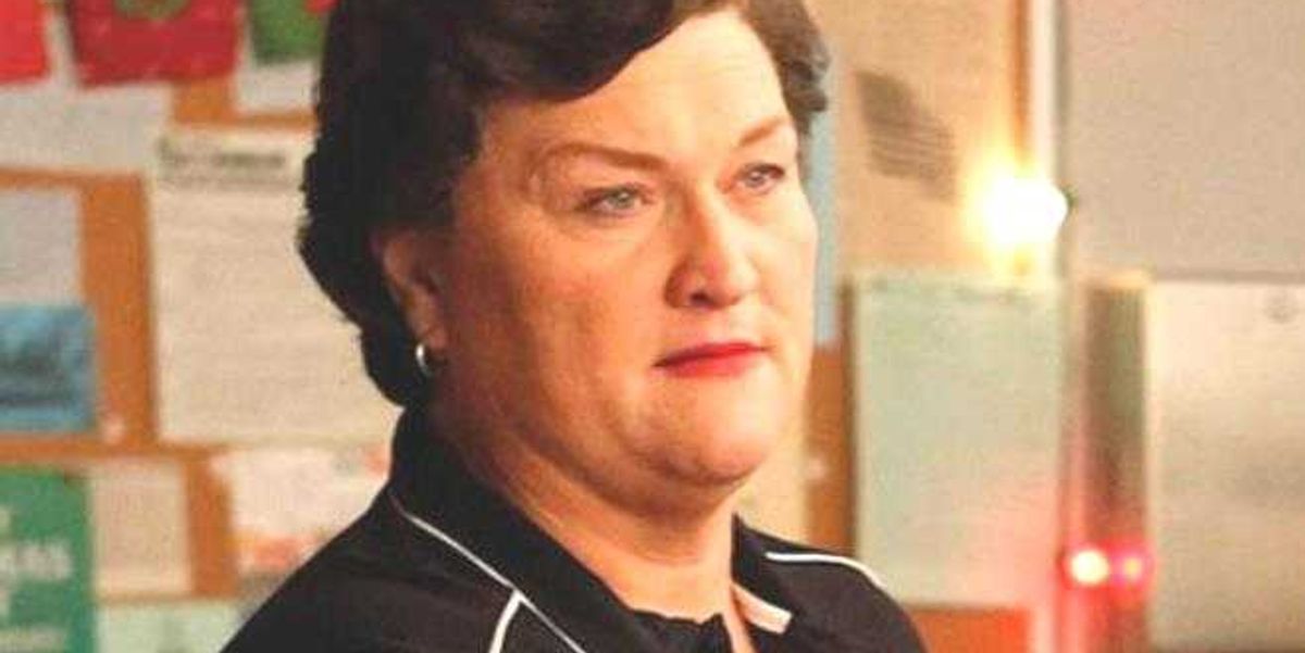 pix Coach Beiste Transition glee makes well intentioned yet