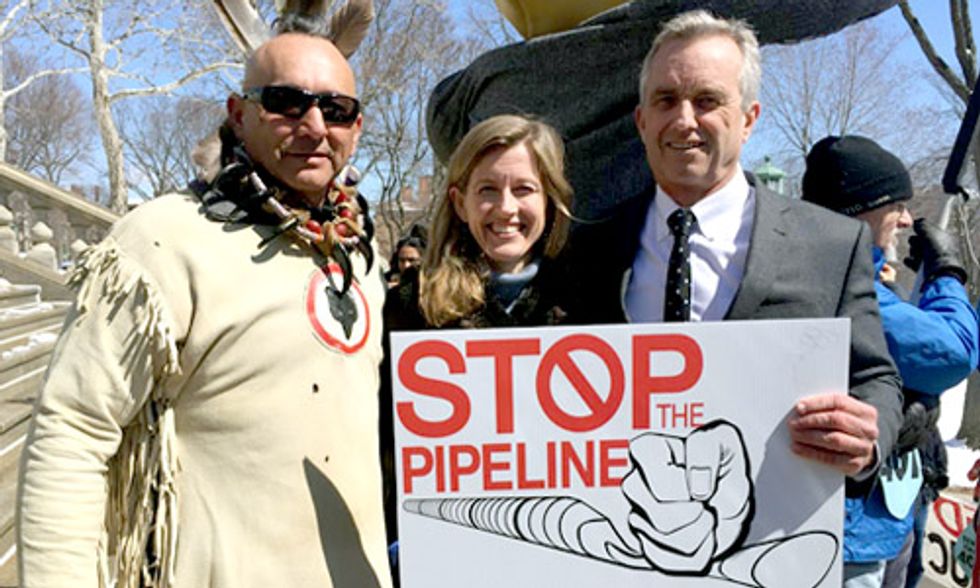 Hundreds Rally Asking Gov. Cuomo to Deny the Constitution Pipeline