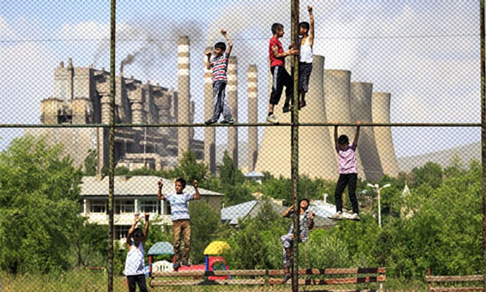 Renowned Turkish Photographer Asks: Will My Country Lock-In a 'Smoky Future' or Break Free?