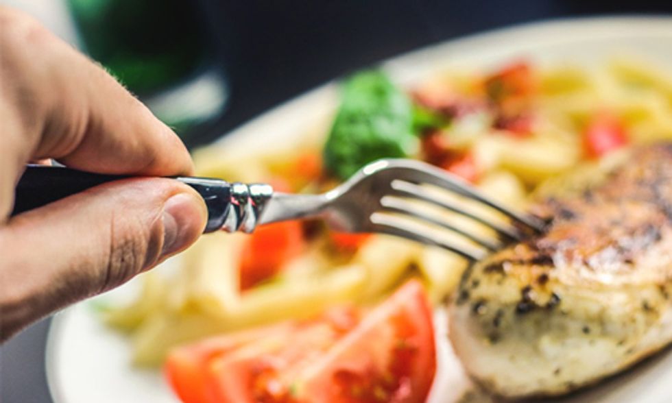 13 Ways to Stop Mindless Eating