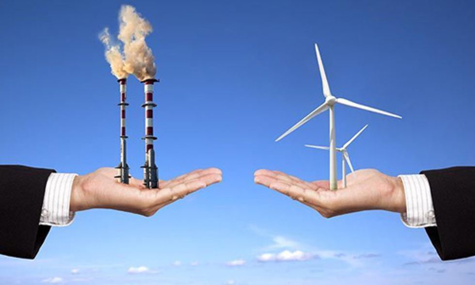 Faced by Falling Oil Prices and Plunging Profits, Big Oil Invests in Renewables