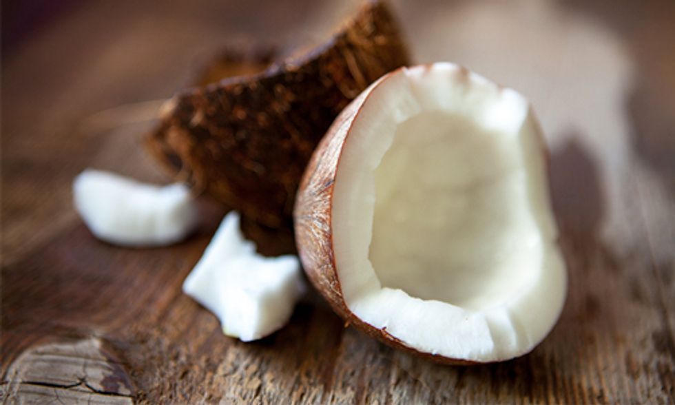 The Science Behind the Health Benefits of Coconut Oil
