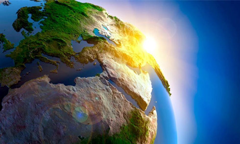 Leonardo DiCaprio Foundation Grants $650k to Accelerate Climate Change Solutions