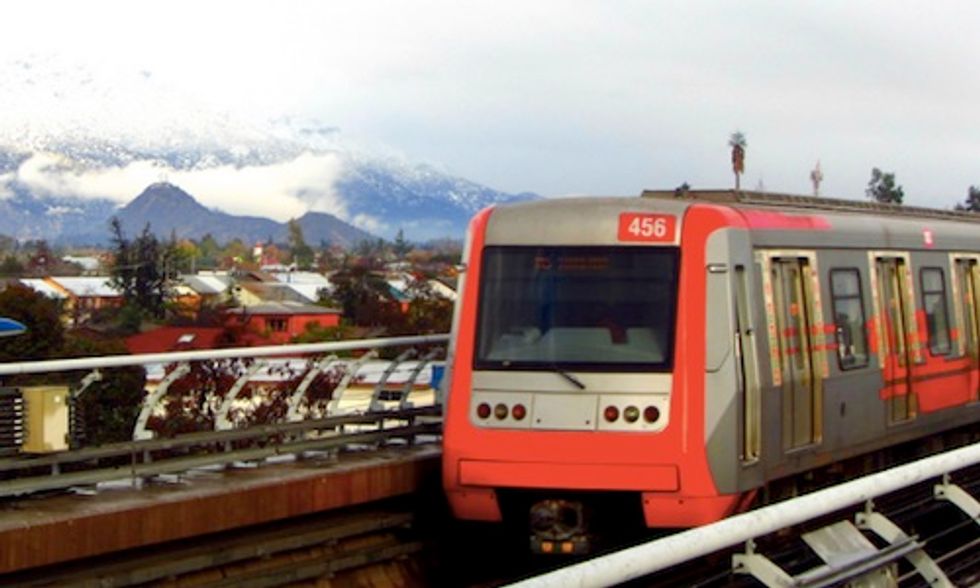 Santiago's Metro System to Become World's First to Be Powered Largely by Solar and Wind