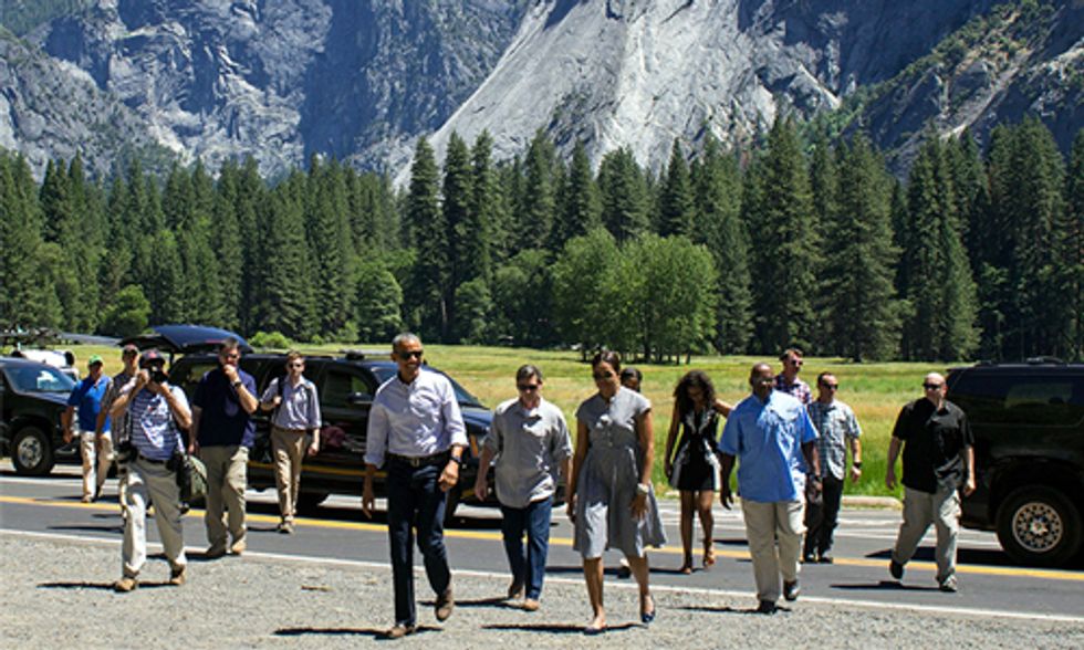 Obama Visits Yosemite, Warns of Risks From Climate Change