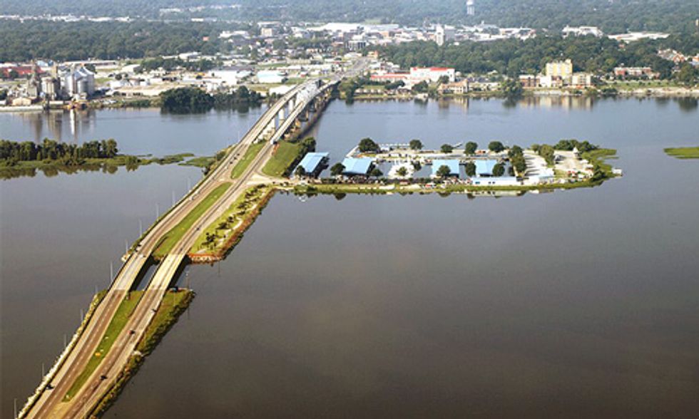 Lawsuit Filed Against 3M for Dumping Toxic Chemicals Into the Tennessee River