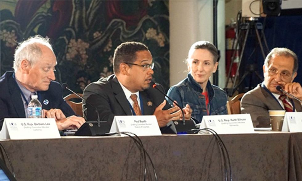 DNC Platform Calls for Fossil Fuel Investigations, 100% Renewable Energy