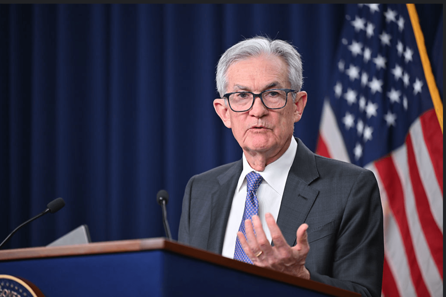 Now It's The Fed Chair's Choice: Should He Stay Or Should He Go?