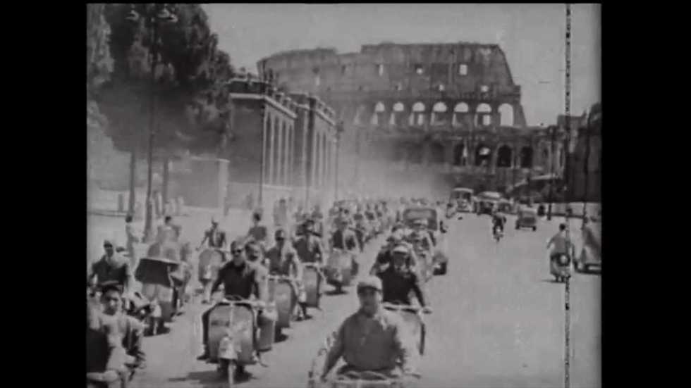 80 anni «Vespa»: dalla ricostruzione al «boom» economico