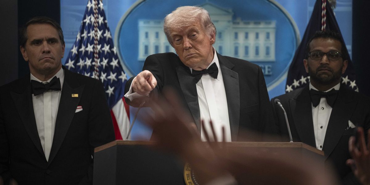 di chi 232 la colpa se sparano a trump ovvio di trump