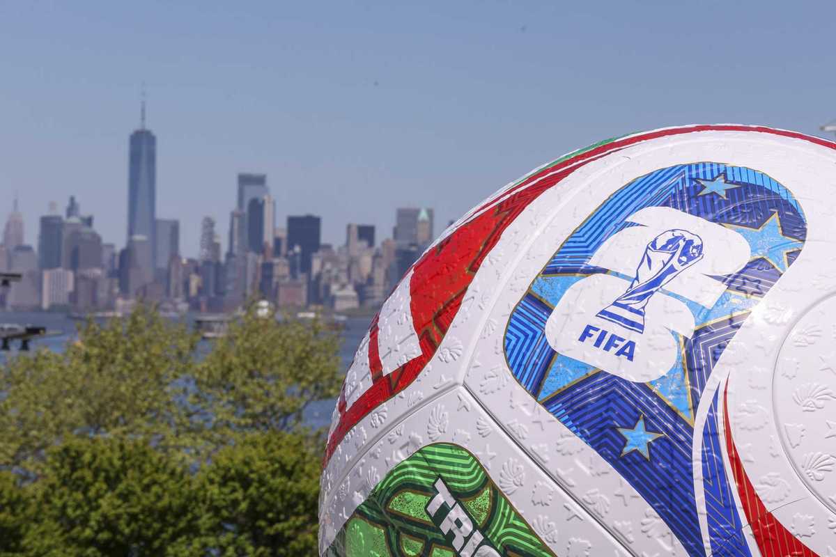 Mondiali, così gli sponsor hanno riscritto il business del calcio