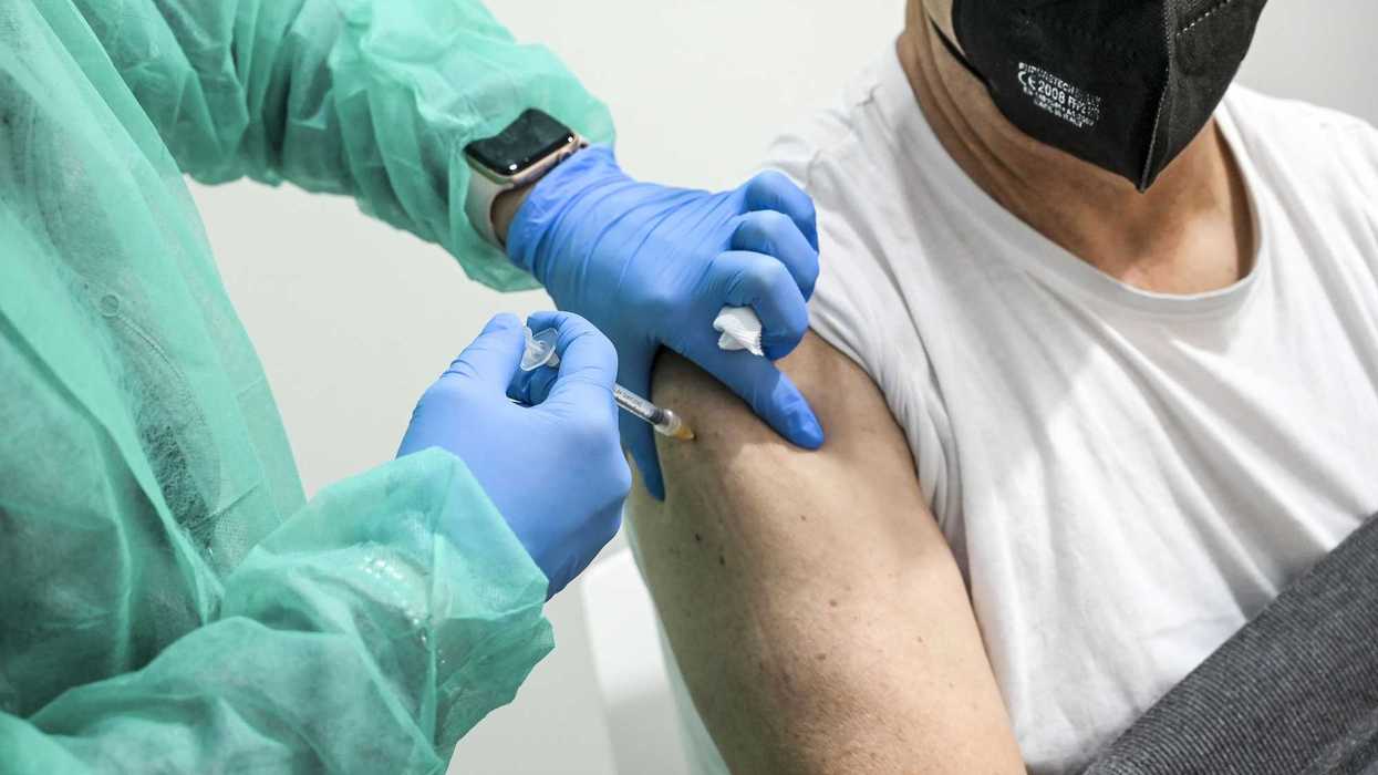 Varato il nuovo piano pandemico. Mai più lockdown e vaccini per tutti