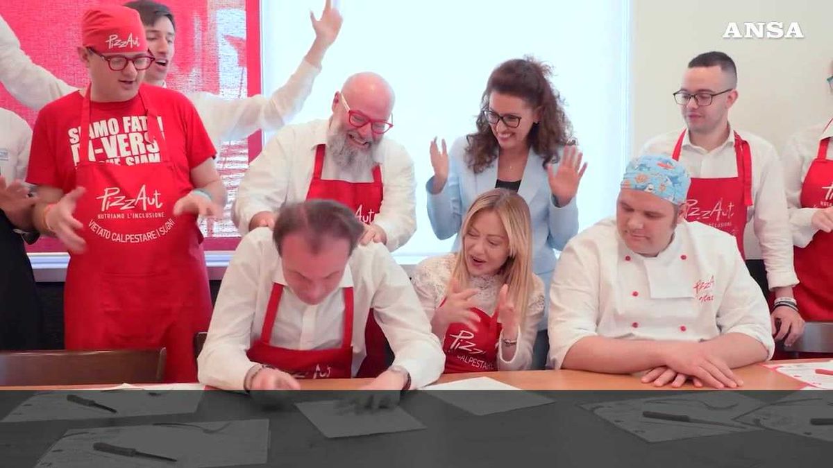 Meloni a PizzAut: «Primo Maggio con i lavoratori più straordinari di tutti»