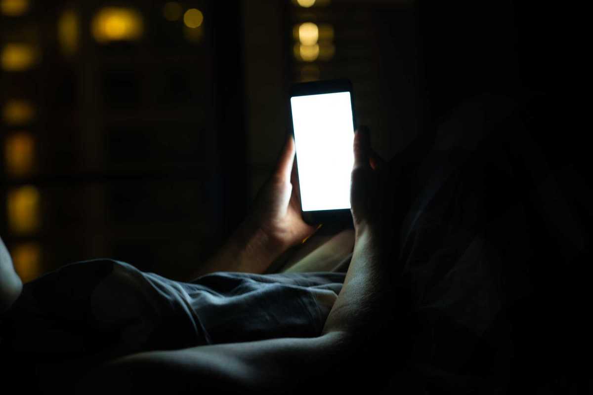 «App-dipendenti»: come gli algoritmi ci rendono schiavi dei social