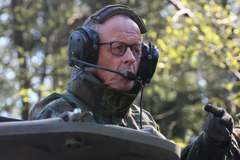 L’ira di Trump si abbatte su Merz. Via 5.000 marines dalla Germania