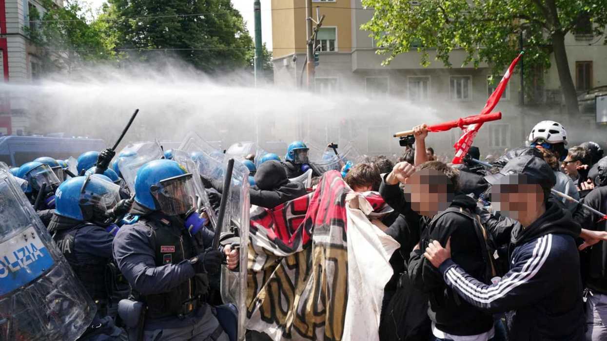 I capi di Askatasuna: «La polizia non ci picchia: dobbiamo provocarla noi»