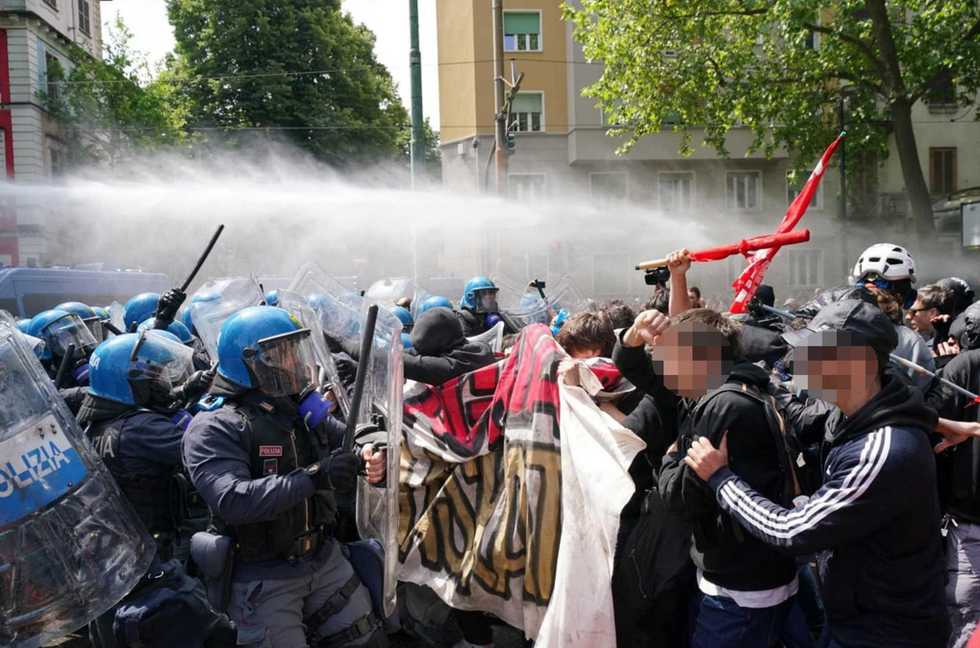 I capi di Askatasuna: «La polizia non ci picchia: dobbiamo provocarla noi»