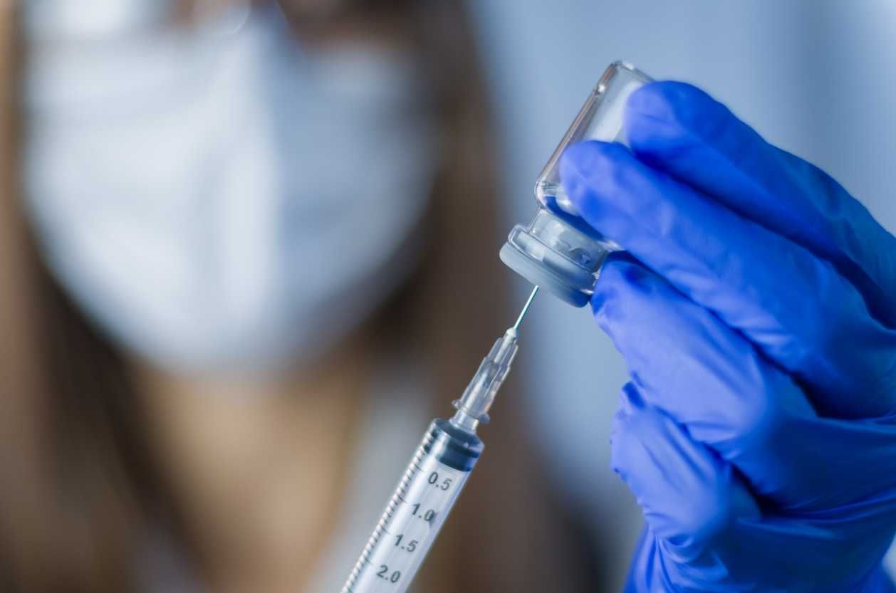 Priorità Ue: convincerci a fare più vaccini