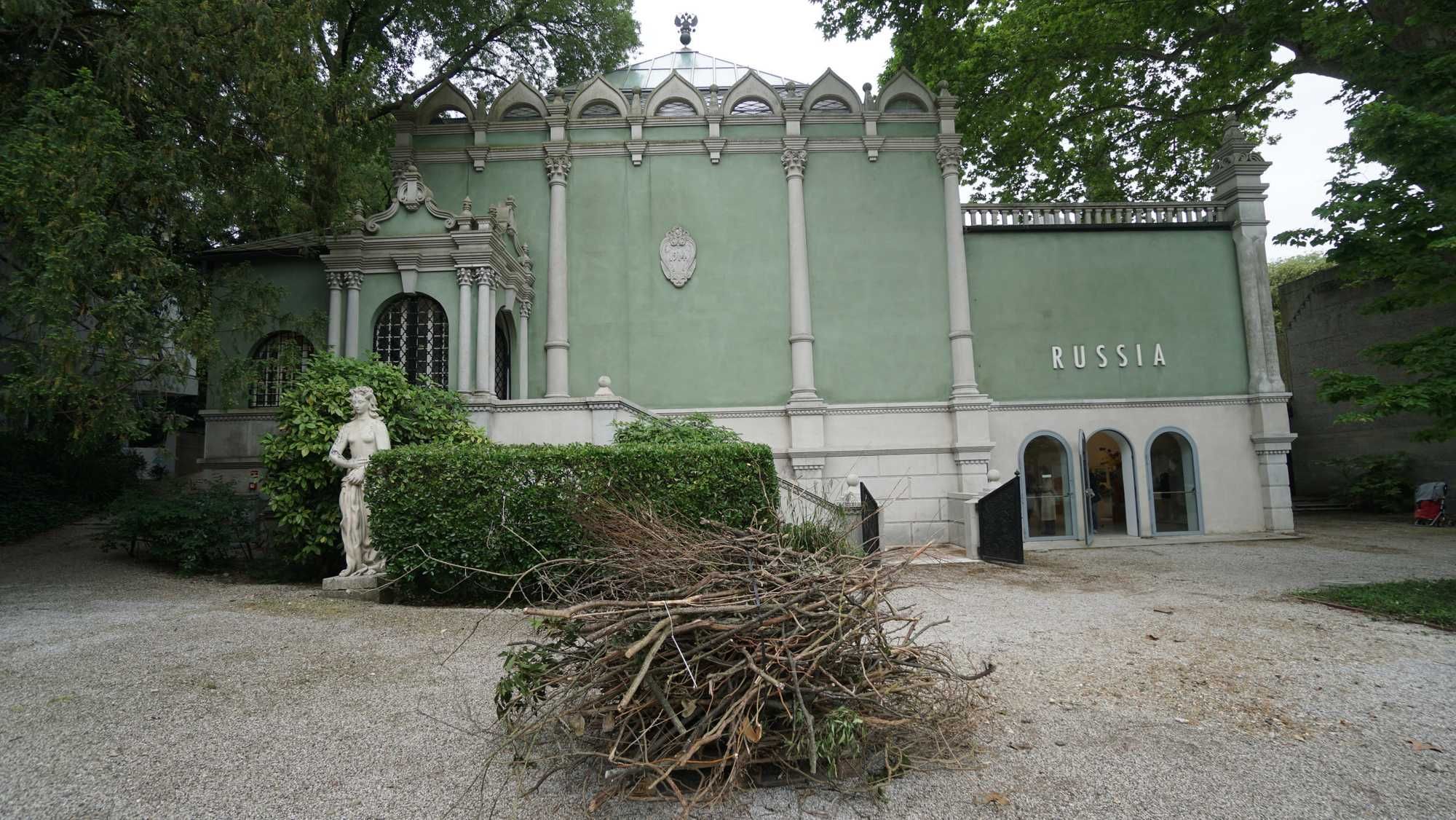 Biennale, tutti pazzi per il padiglione russo