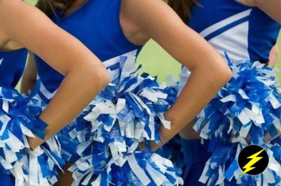 30 Of The Best Cheerleader Fails You Won't Want To Miss