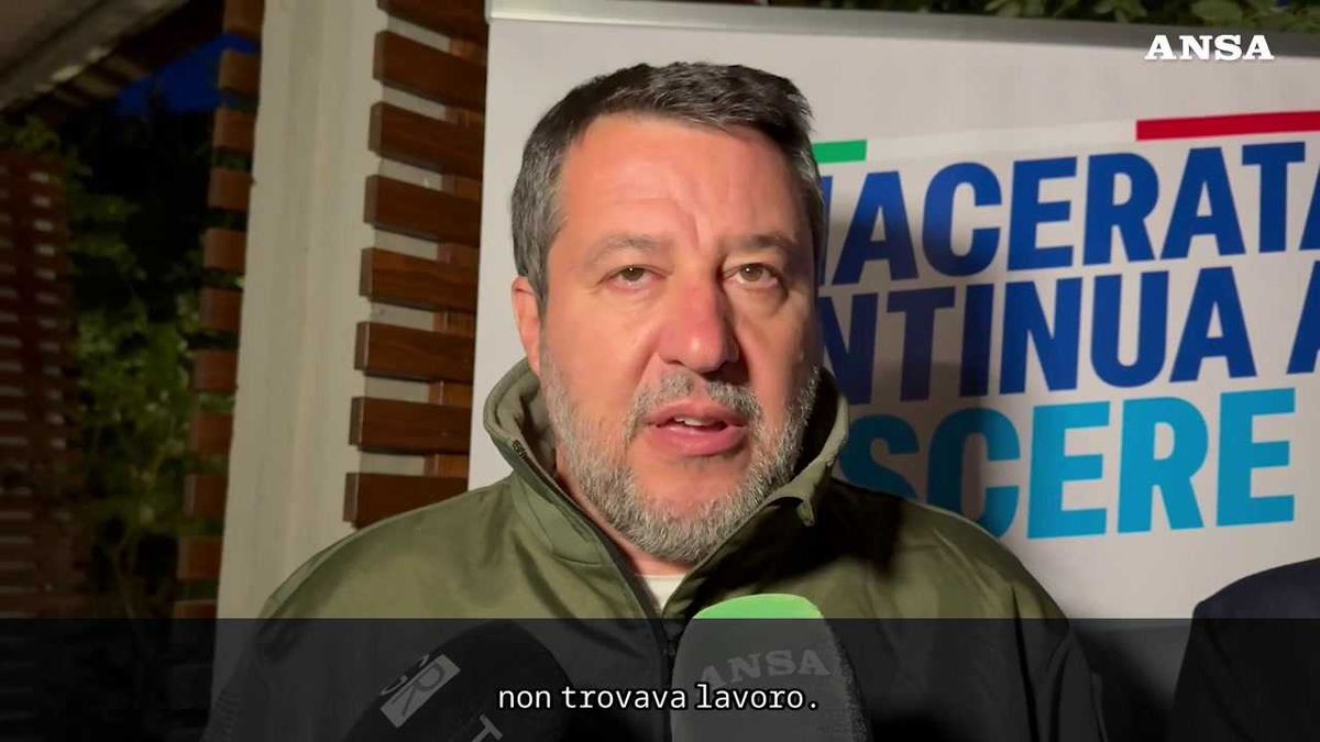 Salvini: «Via il permesso di soggiorno a chi delinque»
