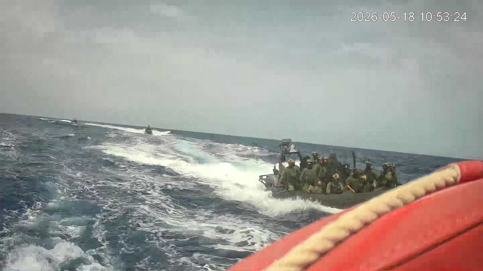 La sinistra approfitta del blocco alla Flotilla per tacere su Modena e attaccare la Meloni