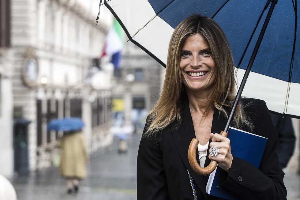 Vannacci imbarca i delusi e decolla. Il centrodestra non lo sottovaluti