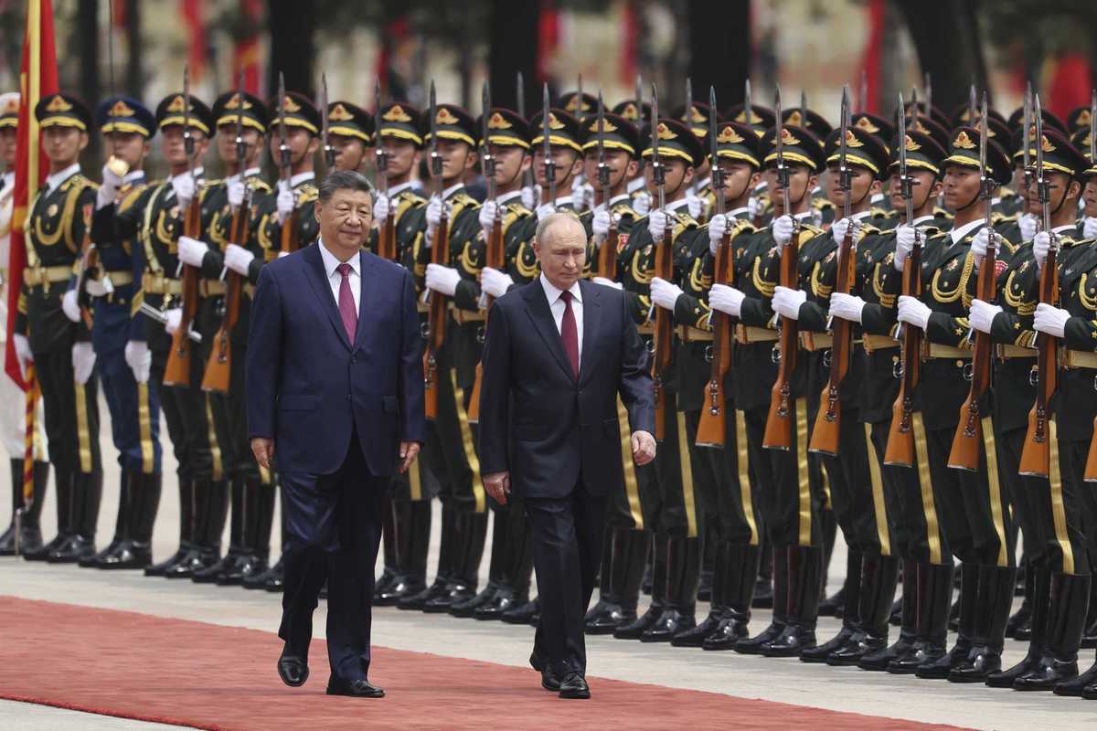 Dopo Trump, Xi riceve Putin. Prove di de-escalation fra tre leader indeboliti