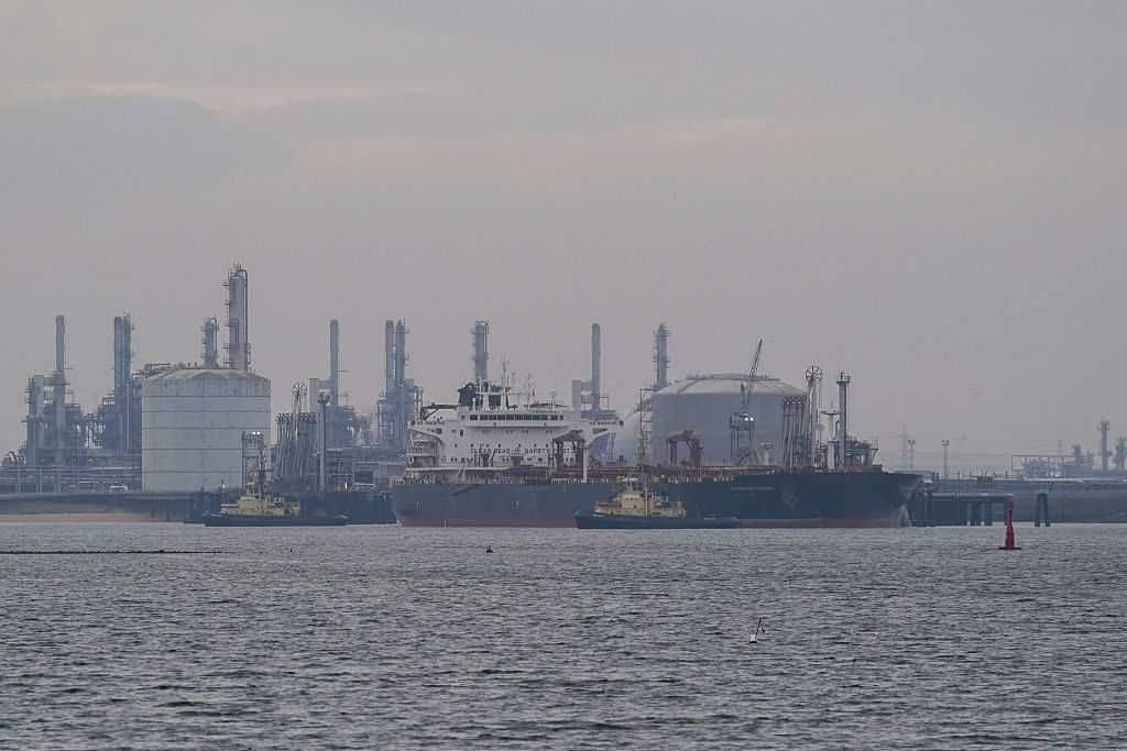 Petrodollaro, così la crisi di Hormuz sfida il primato americano