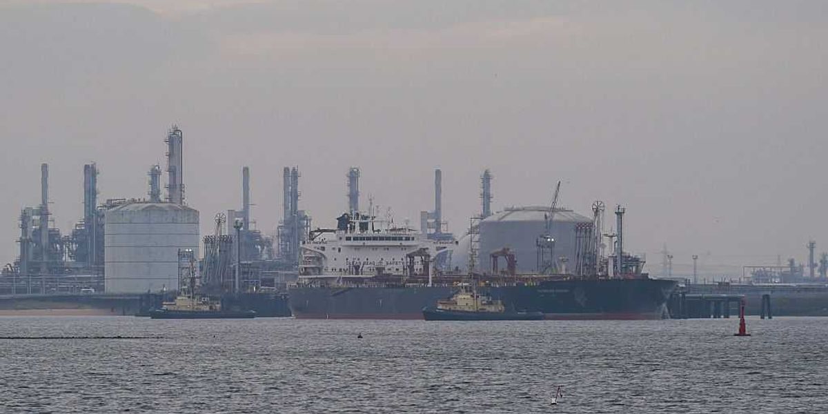 petrodollaro cos236 la crisi di hormuz sfida il primato americano da Laverita.info petrodollaro cos236 la crisi di hormuz sfida il primato americano