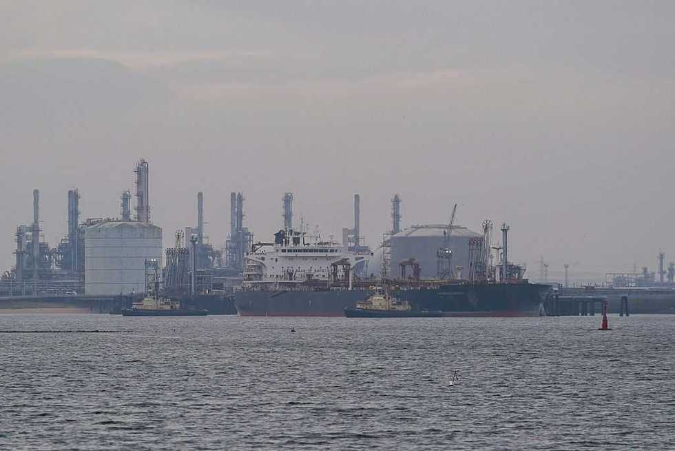 Petrodollaro, così la crisi di Hormuz sfida il primato americano