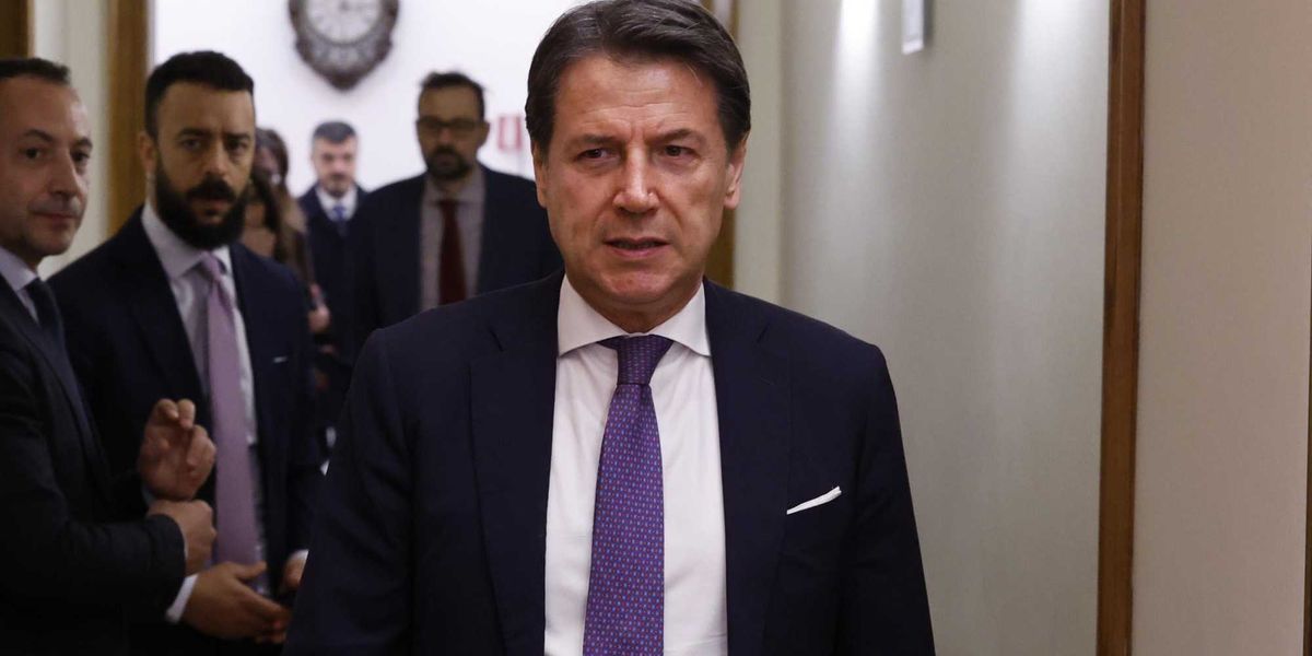 affarone pnrr 150 miliardi di debiti per far crescere il pil di appena 50 da Laverita.info affarone pnrr 150 miliardi di debiti per far crescere il pil di appena 50