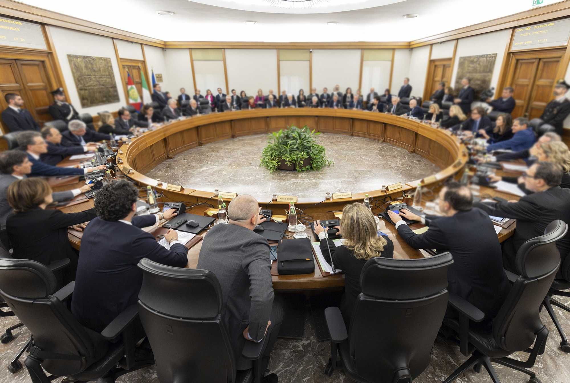 Anche il Csm ammette il problema del cortocircuito media-giustizia