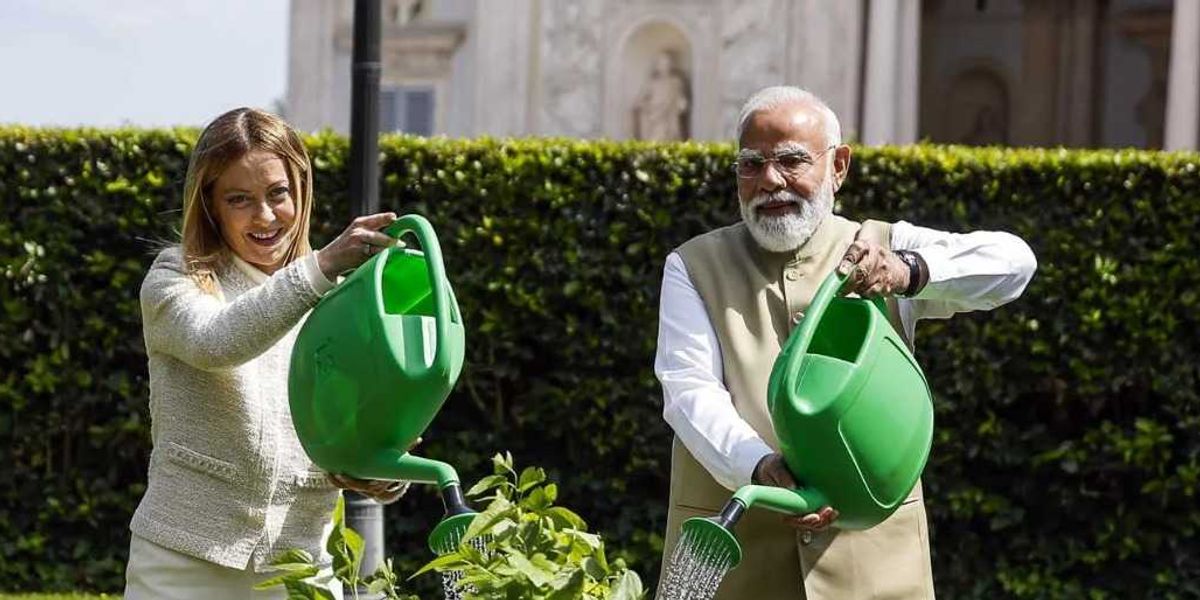 meloni fa accordi da capogiro con modi e l8217ue la ricatta per la firma del mes da Laverita.info meloni fa accordi da capogiro con modi e l8217ue la ricatta per la firma del mes