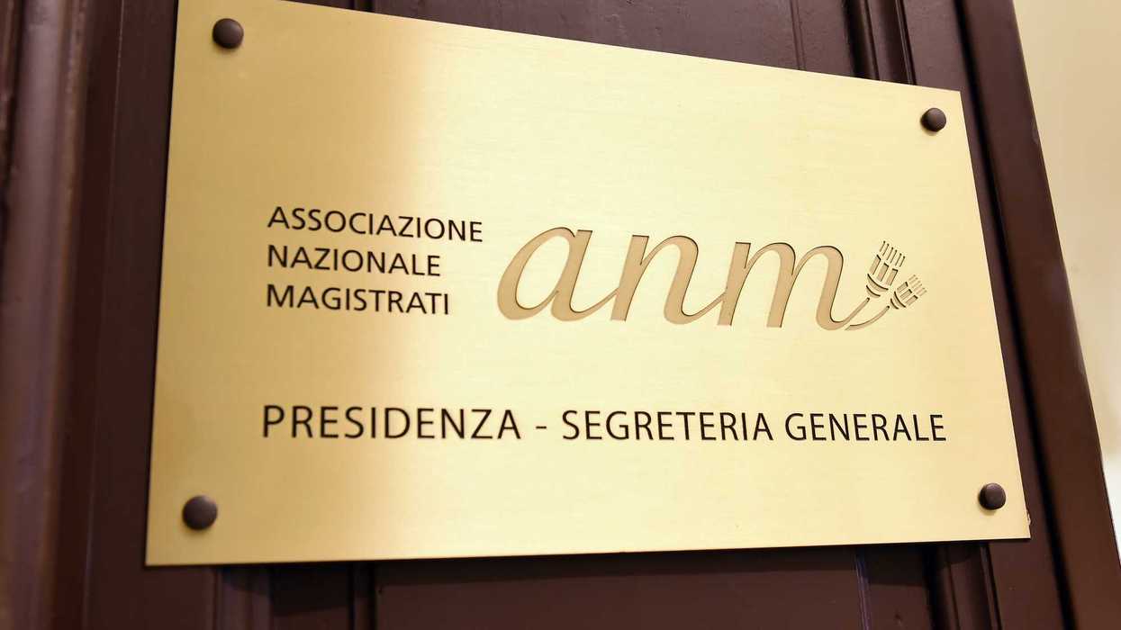 L’Anm si scorda delle vittime di Modena