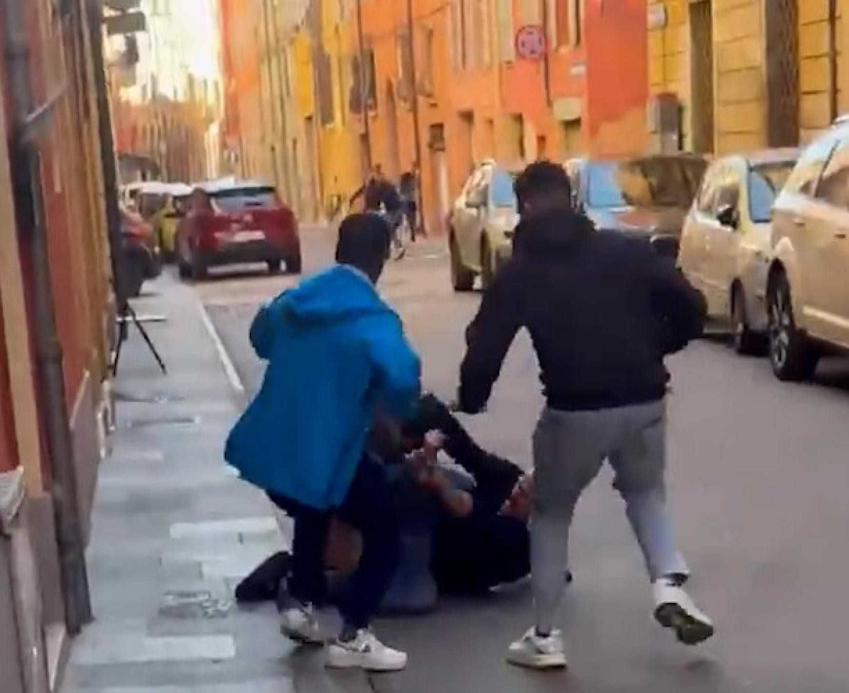 Più che all’aspirante killer di cristiani «Avvenire» pensa alla cittadinanza