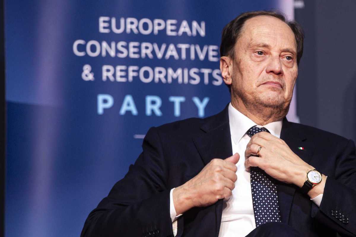 Ciriani dà una scossa sui reattori: «Nucleare, referendum inevitabile»