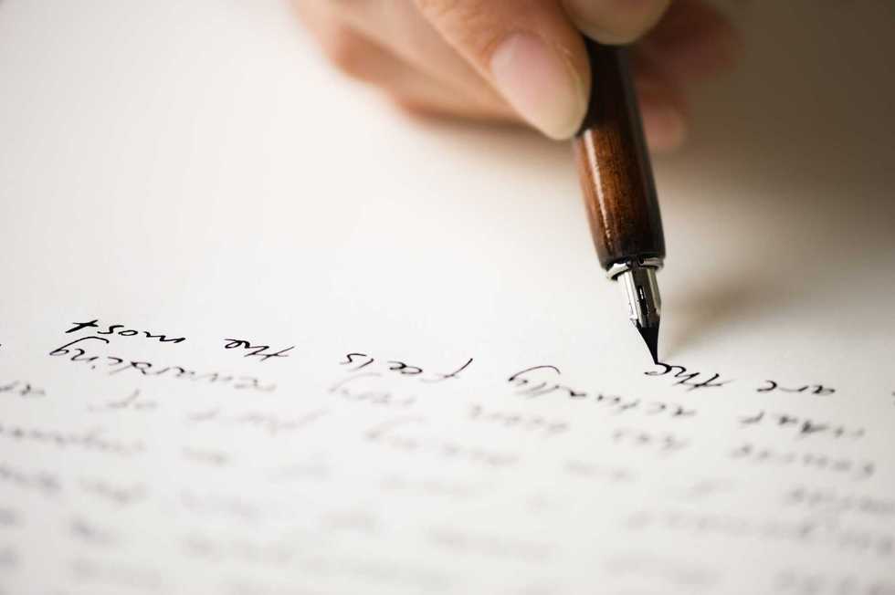 Carta, penna e un diario. La pratica che aiuta a conoscersi e «curarsi»