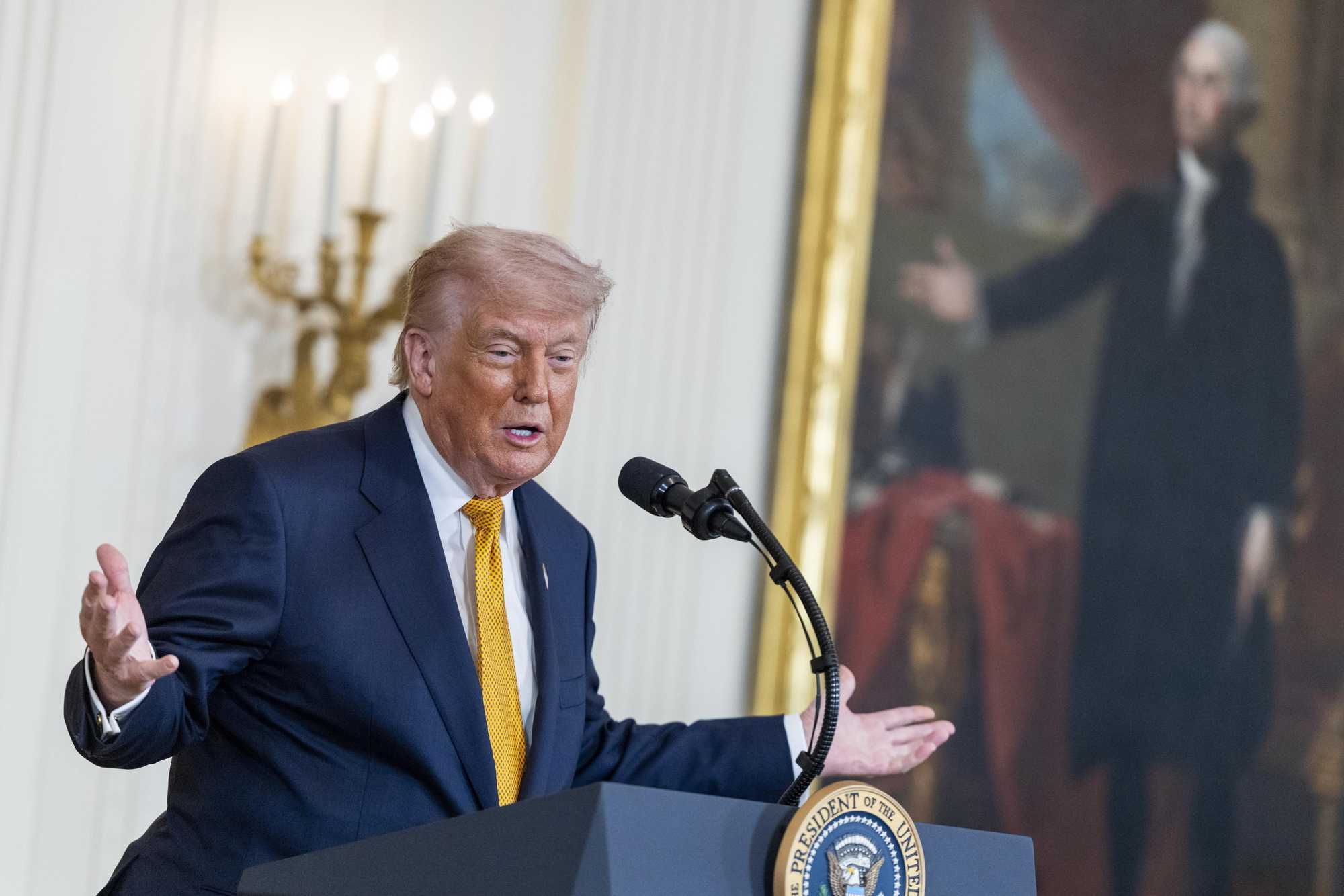Altro razzo sugli italiani in Libano. L’Iran cincischia, Trump lo accerchia