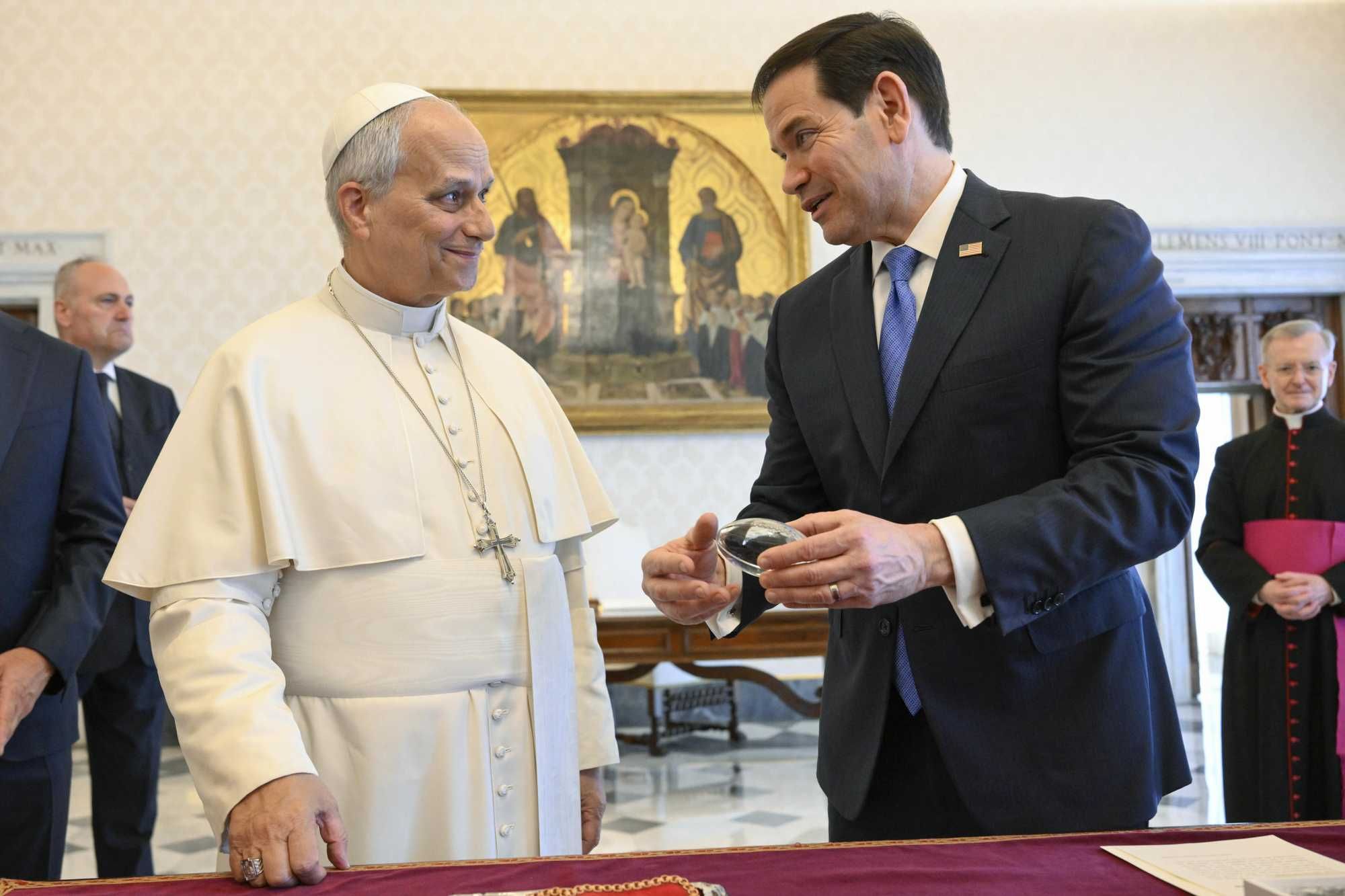 Il «pompiere» Rubio dal Papa dopo le bordate di Trump. Ma la geopolitica fa da muro