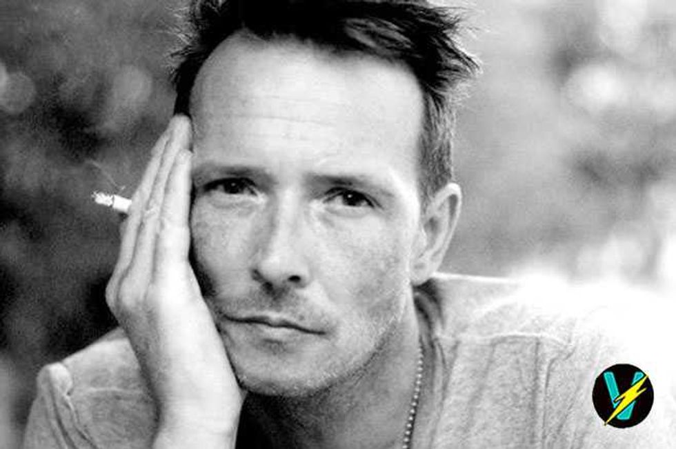 Scott Weiland Found Dead On His Tour Bus
