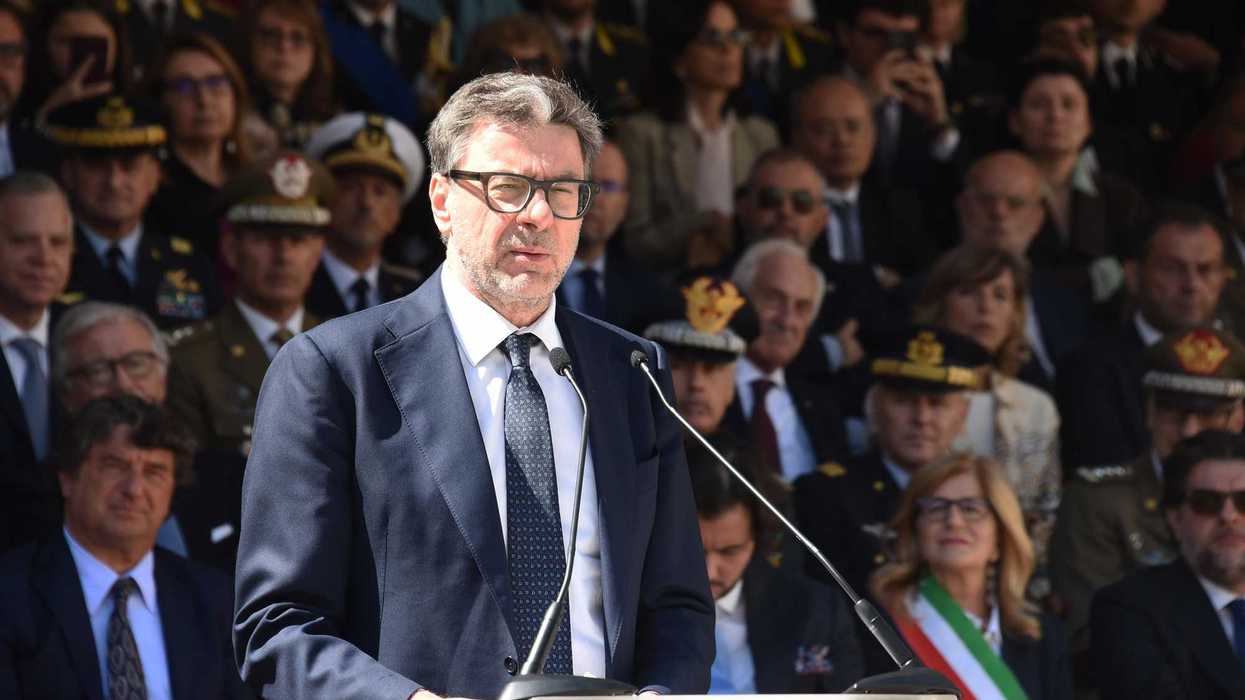 Giorgetti non cade nel trappolone della Ue